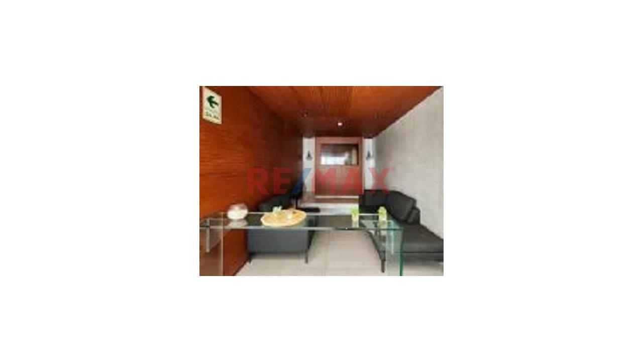 Alquiler De Encantador Departamento En Miraflores — foto 13