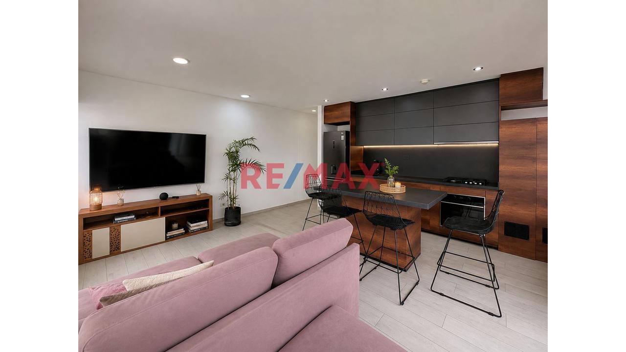 Departamento En Venta En Lince – Cdra. 25 Av. Arequipa | Piso 13 Con Vista A La Calle - 1