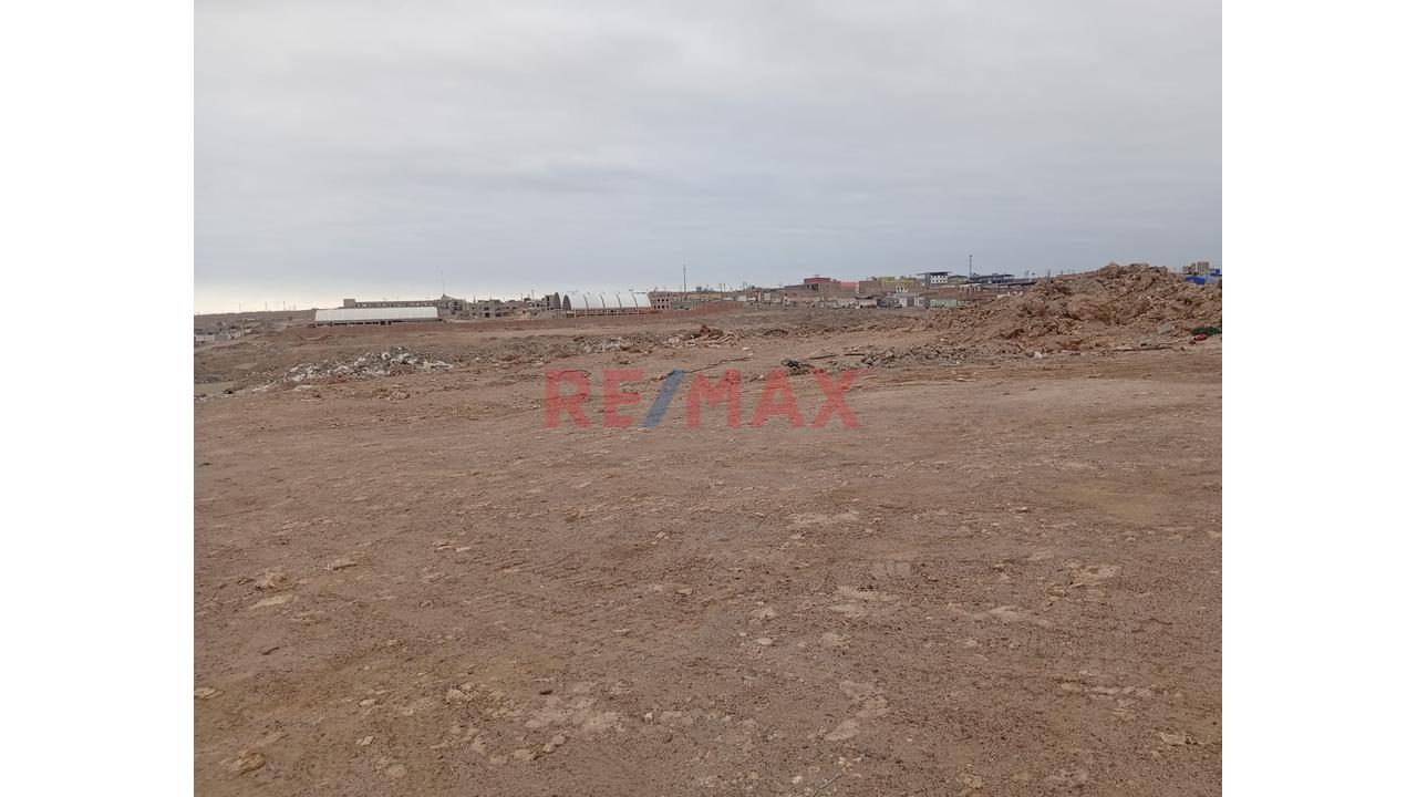 Venta De Terreno En Zona Comercial - 1