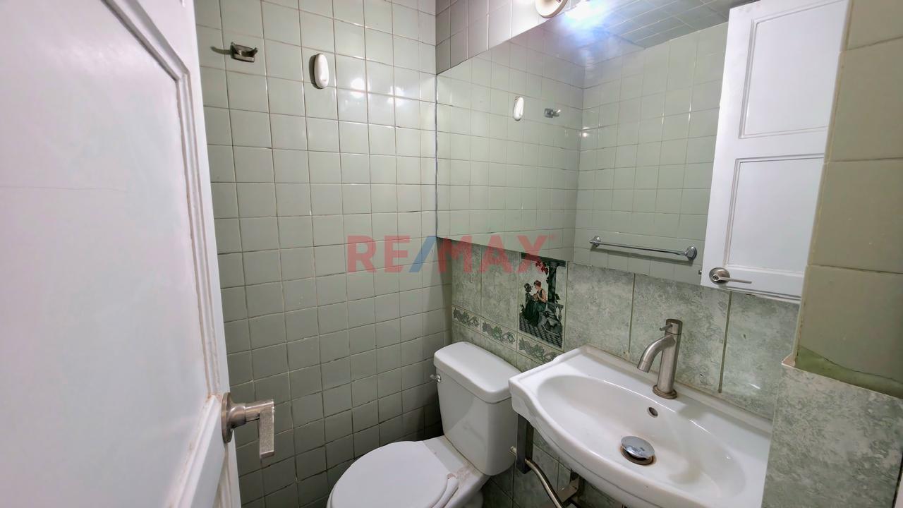 Casa De Tres Pisos En Venta En Quinta Urbanización Balconcillo La Victoria - 7