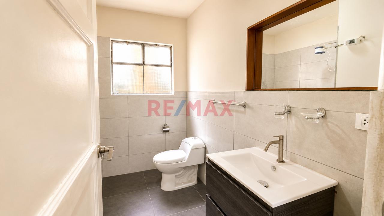 Casa De Tres Pisos En Venta En Quinta Urbanización Balconcillo La Victoria - 12