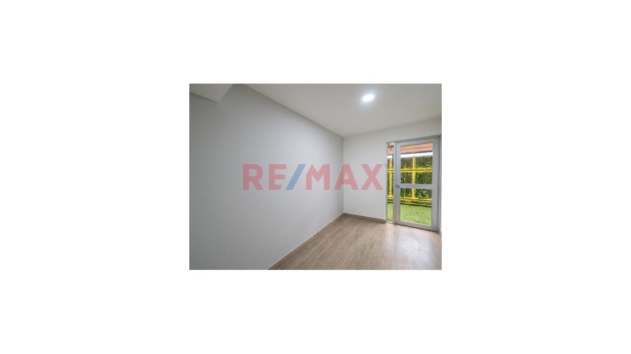 Se Vende Exclusivo Departamento En 1Er Piso Con Terraza Y Jardín — foto 8