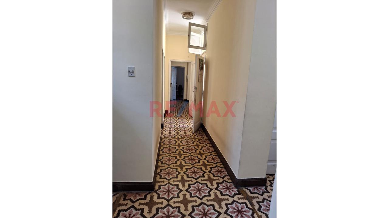 🏡 No Es Un Departamento Grande: Es Una Casa En Altura | 303 M² En Jesús María - 11