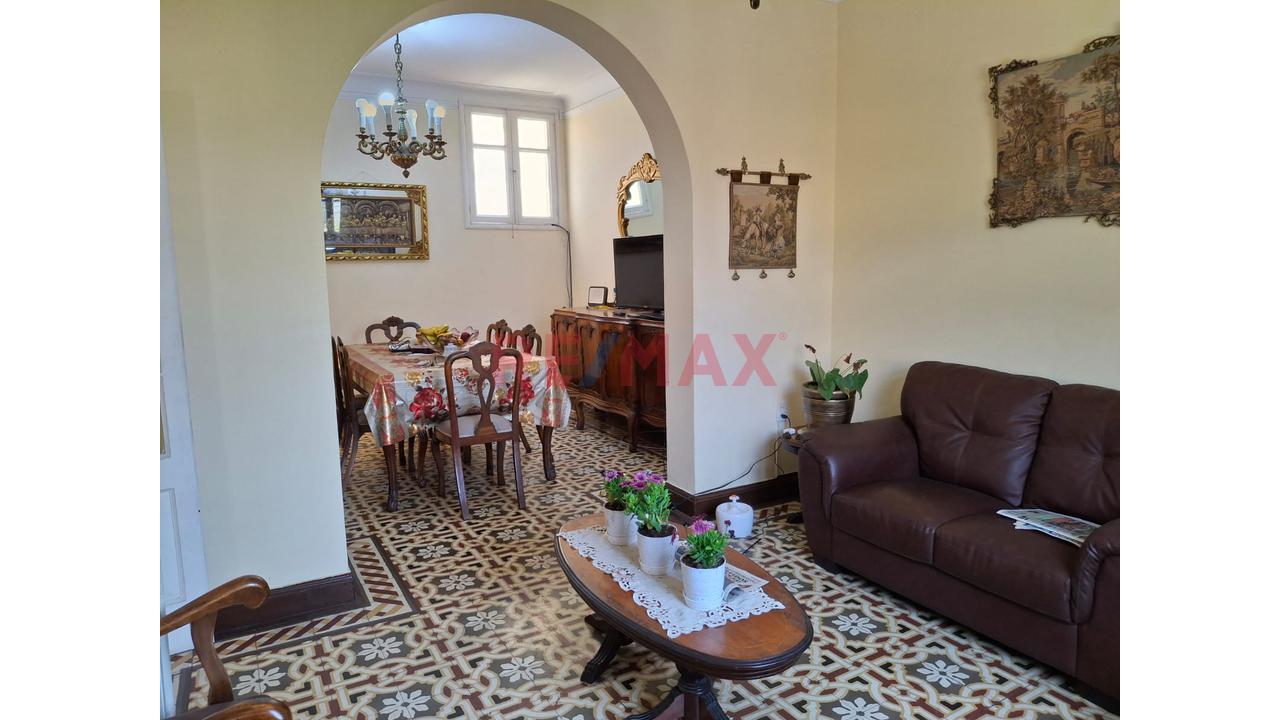 🏡 No Es Un Departamento Grande: Es Una Casa En Altura | 303 M² En Jesús María - 15