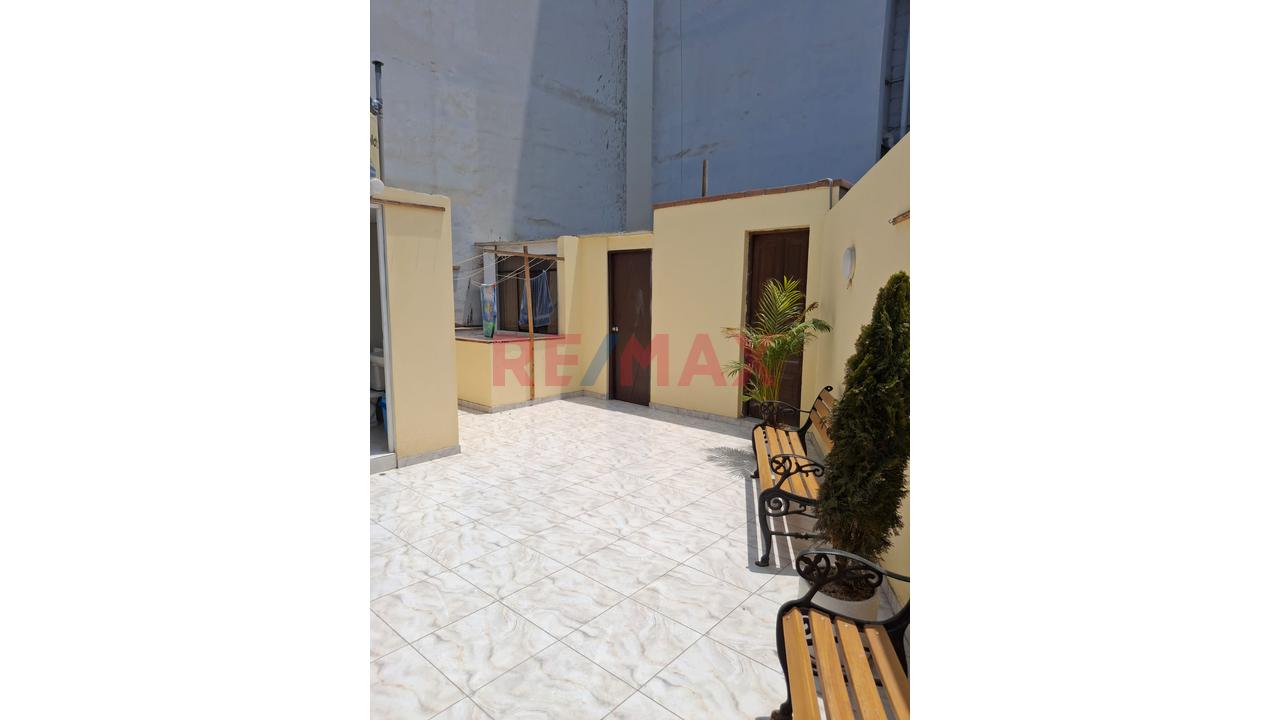 🏡 No Es Un Departamento Grande: Es Una Casa En Altura | 303 M² En Jesús María - 21