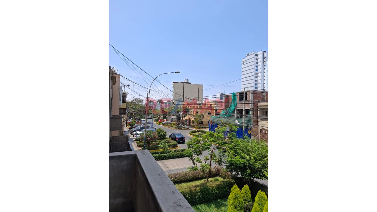 🏡 No Es Un Departamento Grande: Es Una Casa En Altura | 303 M² En Jesús María - 2