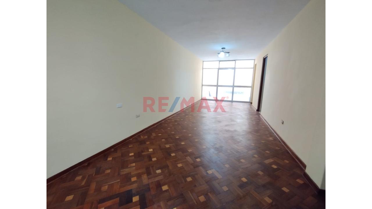 Vendo Casa Villa Sol Los Olivos  A Pasos Del Parque Virgen De La Medalla Milagrosa — foto 5
