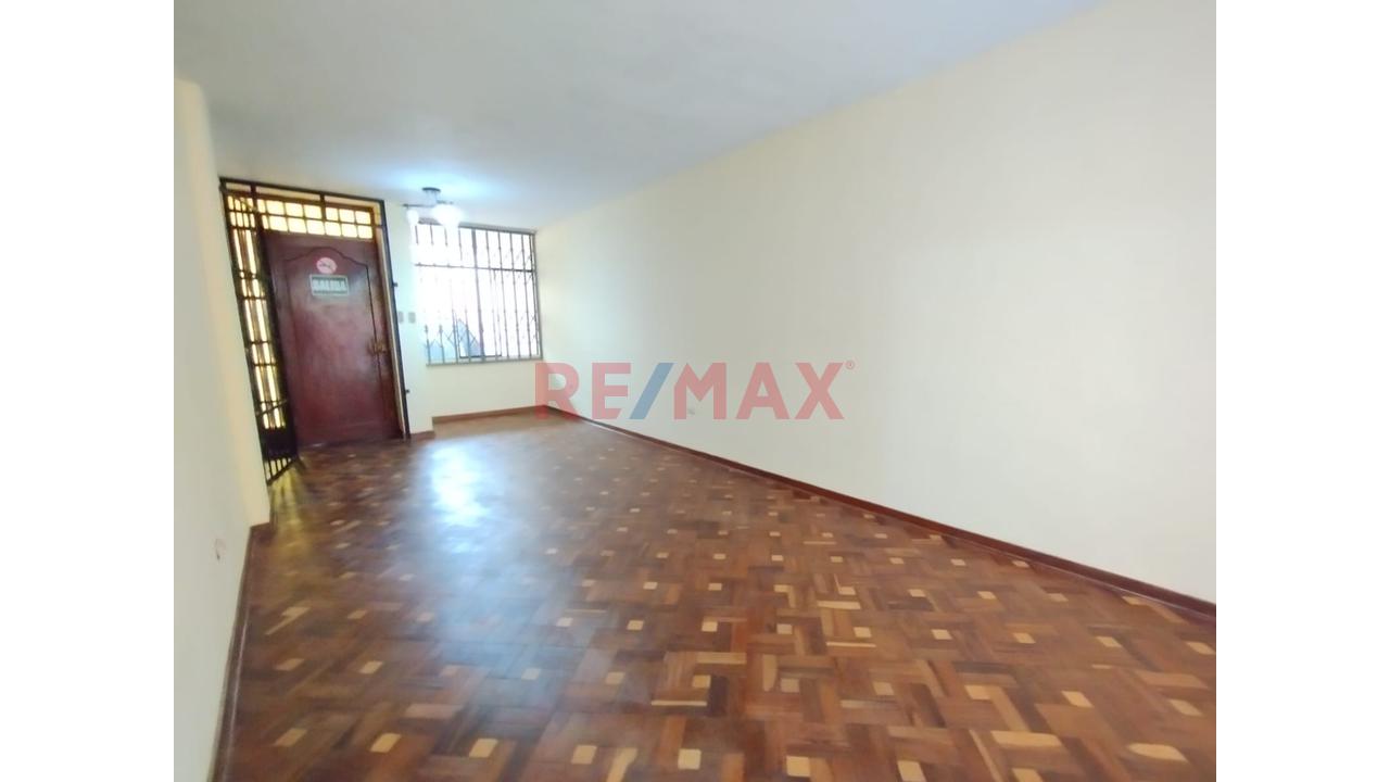 Vendo Casa Villa Sol Los Olivos  A Pasos Del Parque Virgen De La Medalla Milagrosa — foto 4