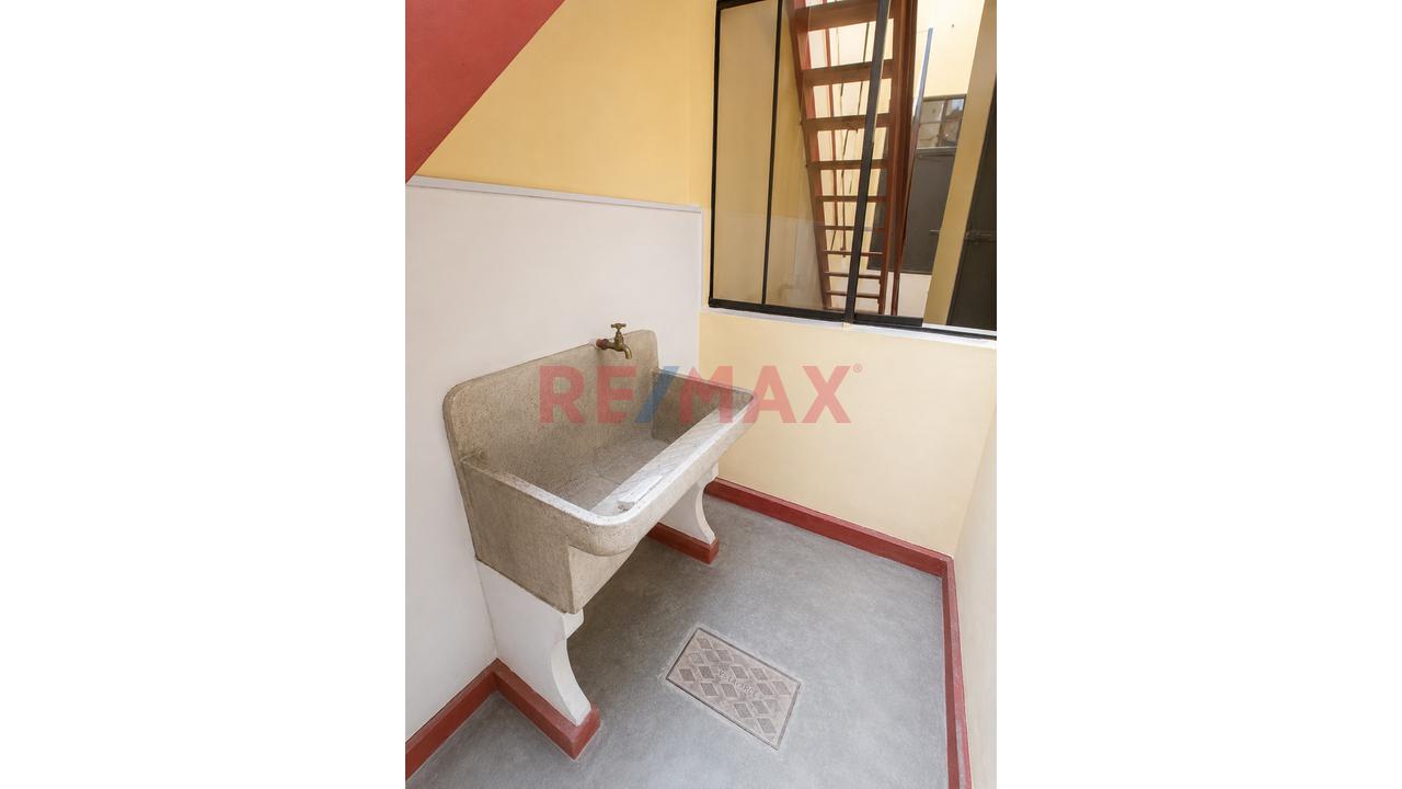 Vendo Casita Como Terreno En Breña - 8