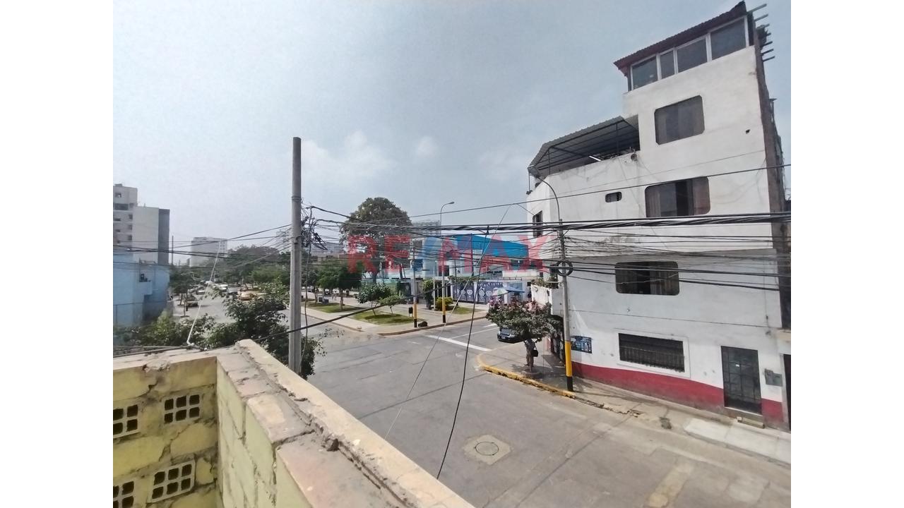 Vendo Casita Como Terreno En Breña - 14
