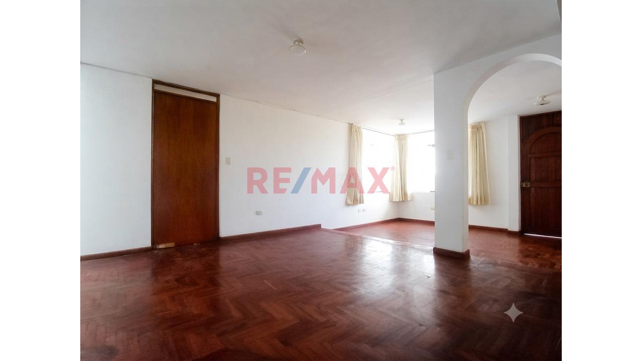 Departamento Ideal Para Pareja O Familia Pequeña, Urbanizacion La Colina I