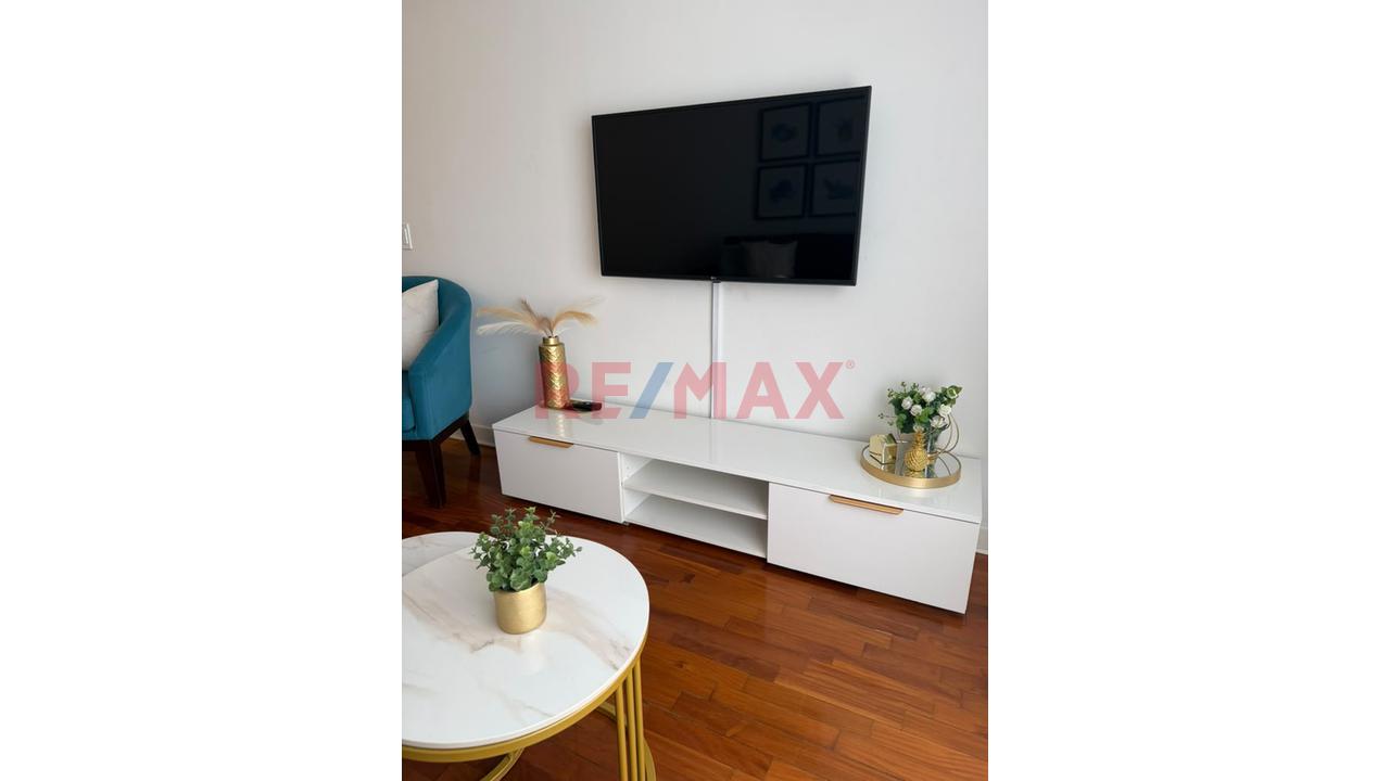 Alquilo Departamento Amoblado De 92 M² En Miraflores: Vista Increíble Y Conectividad Total Frente A Larcomar — foto 2