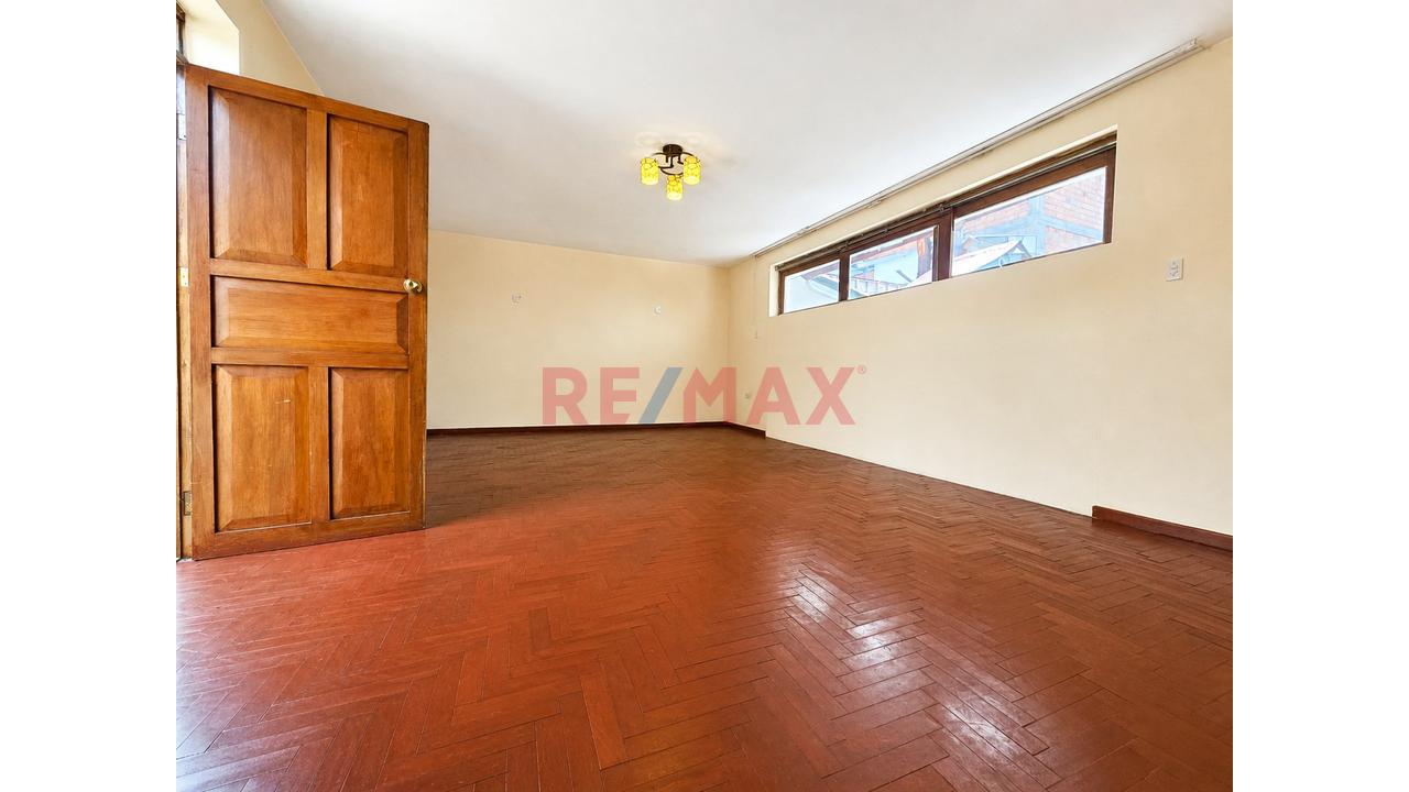 🏢 Casa En Alquiler En Residencial Huancaro – Ideal Para Empresa, Oficinas O Vivienda 🌳✨ - 8