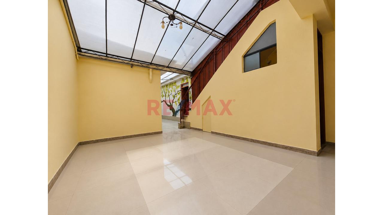 🏢 Casa En Alquiler En Residencial Huancaro – Ideal Para Empresa, Oficinas O Vivienda 🌳✨ - 17