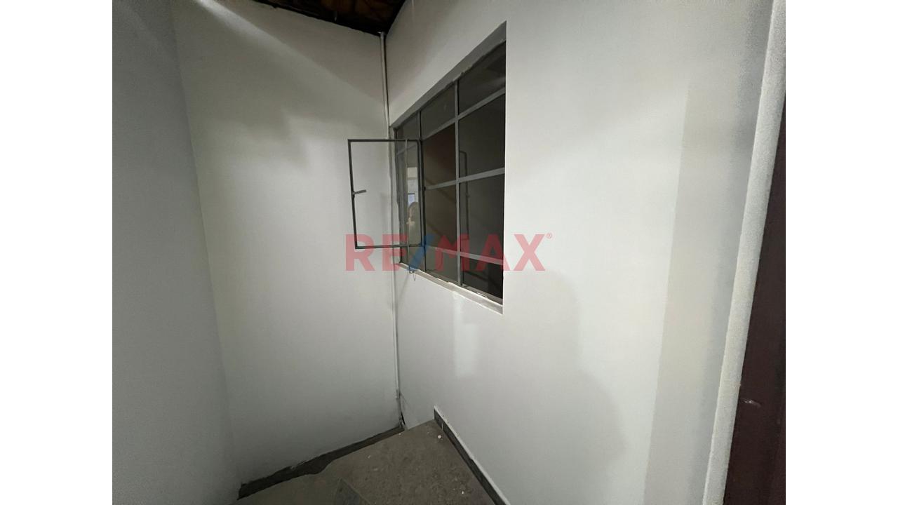 Vendo Casa De 169 M² En El Agustino: 4 Dormitorios, Estudio Y Cerca Al Municipio - 13