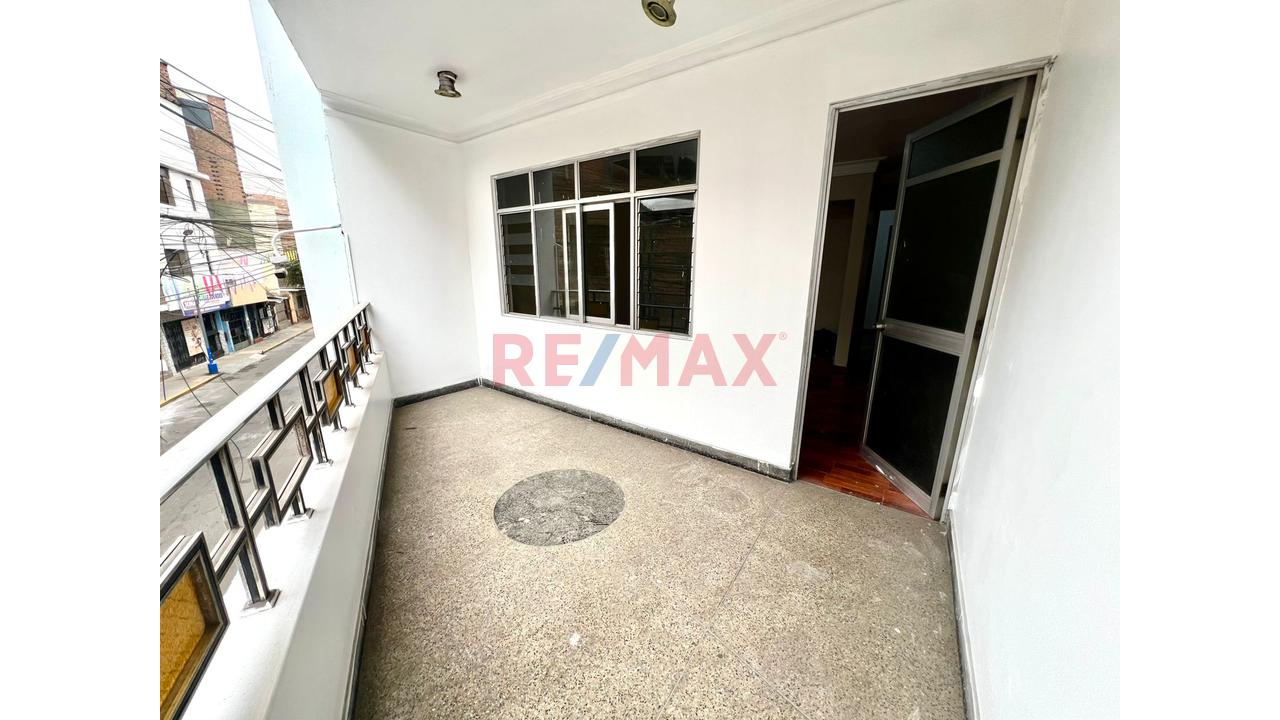 Vendo Casa De 169 M² En El Agustino: 4 Dormitorios, Estudio Y Cerca Al Municipio - 3