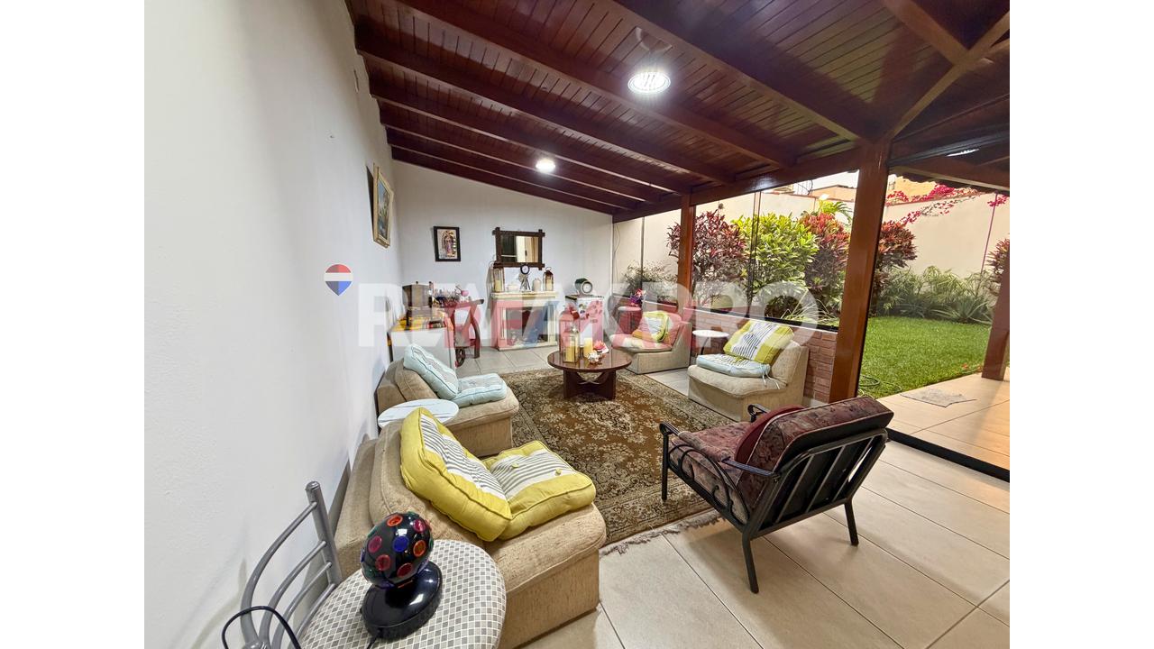 Se Vende Hermosa Casa En Av.Higuereta Alt. Av. Benavides — foto 7