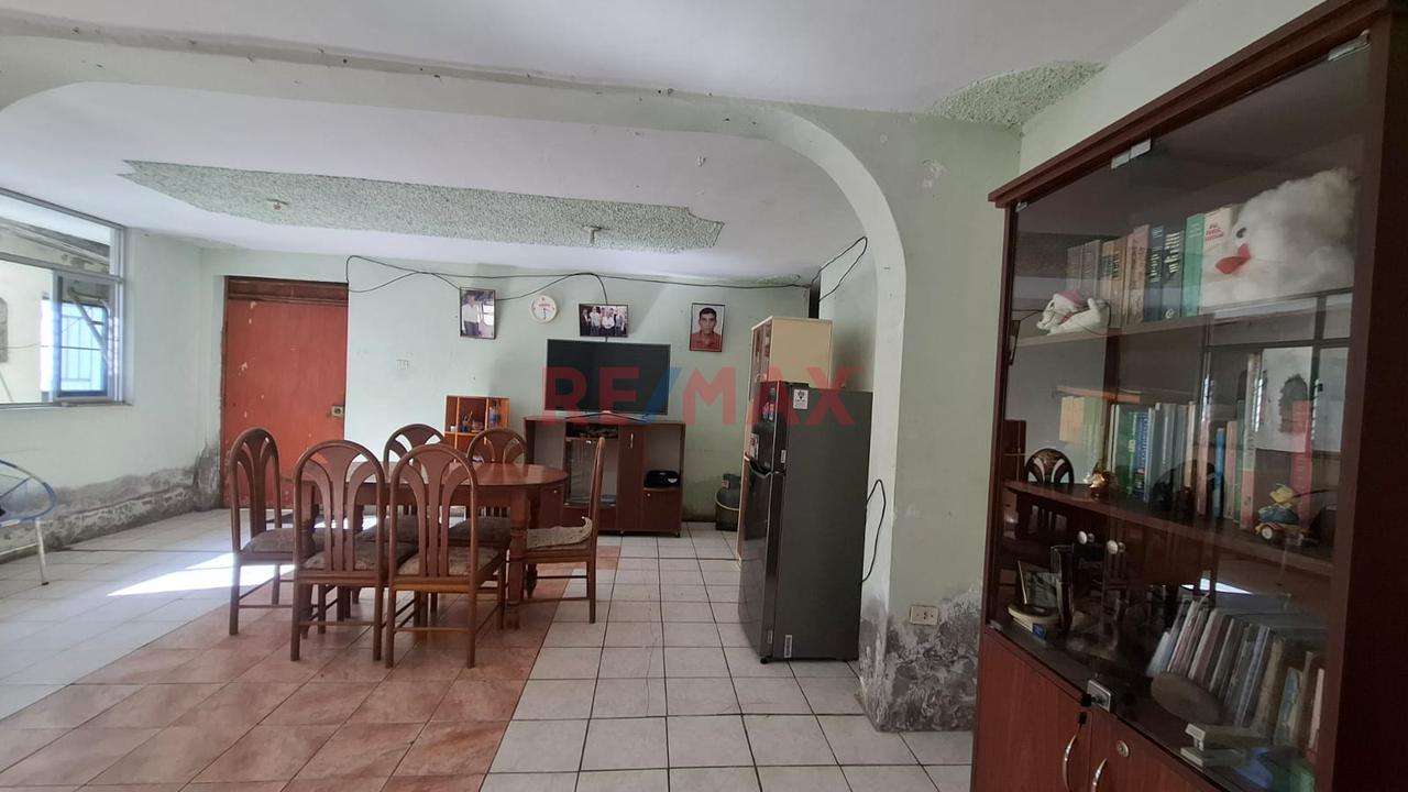 Casa En Venta Urb. 3 De Octubre — foto 7