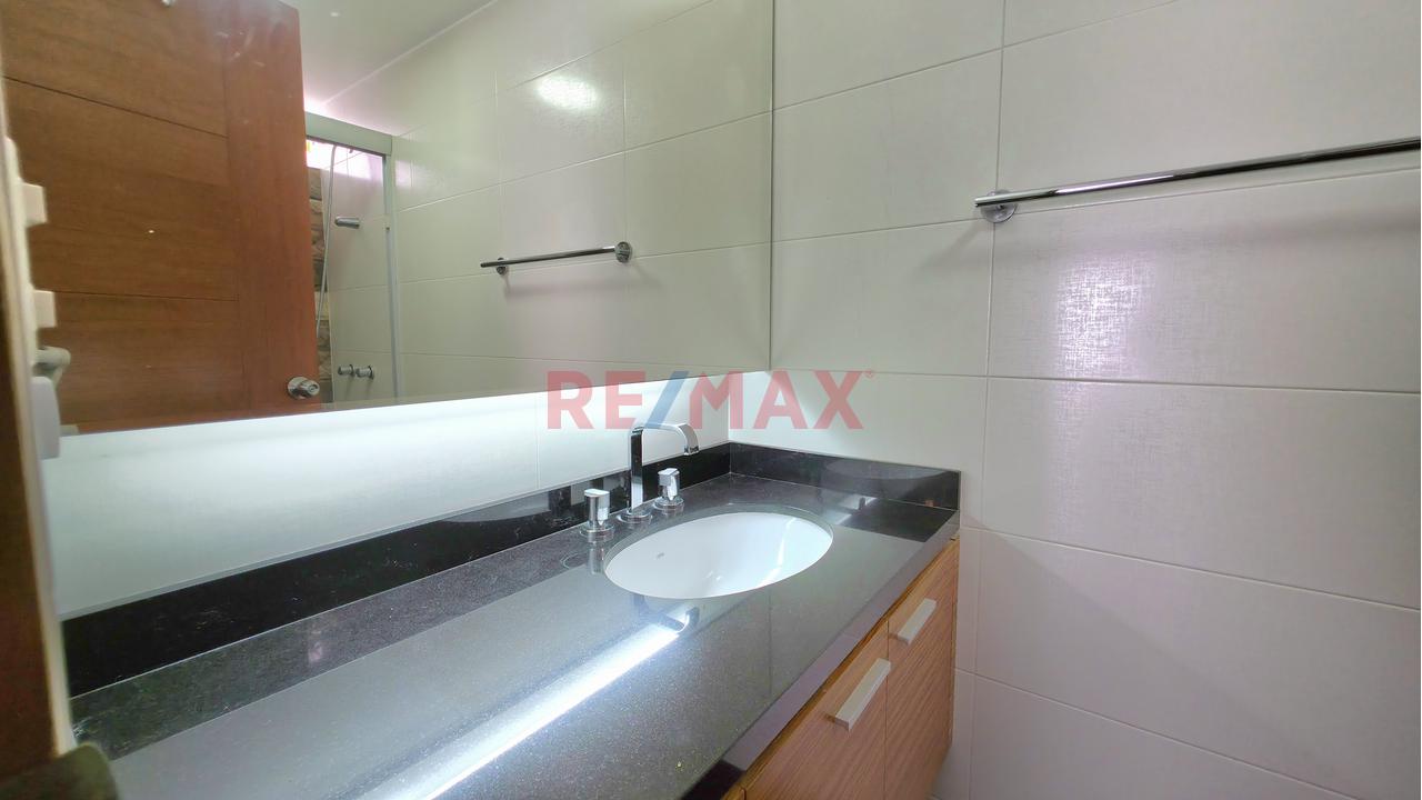 Departamento En Venta Frente A Parque – La Liguria, Surco — foto 13