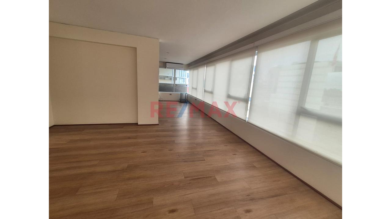 🏢Alquiler De Amplio Departamento De 180M2 En San Isidro - Ideal Para Oficinas - 4
