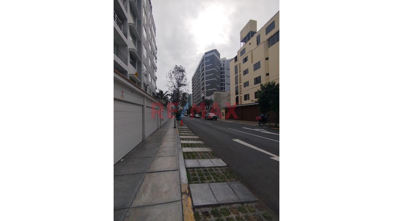 Alquiler De Local Comercial De Estreno 88Mts2 A Una Cdra. De La Av. La Mar, Miraflores - 8