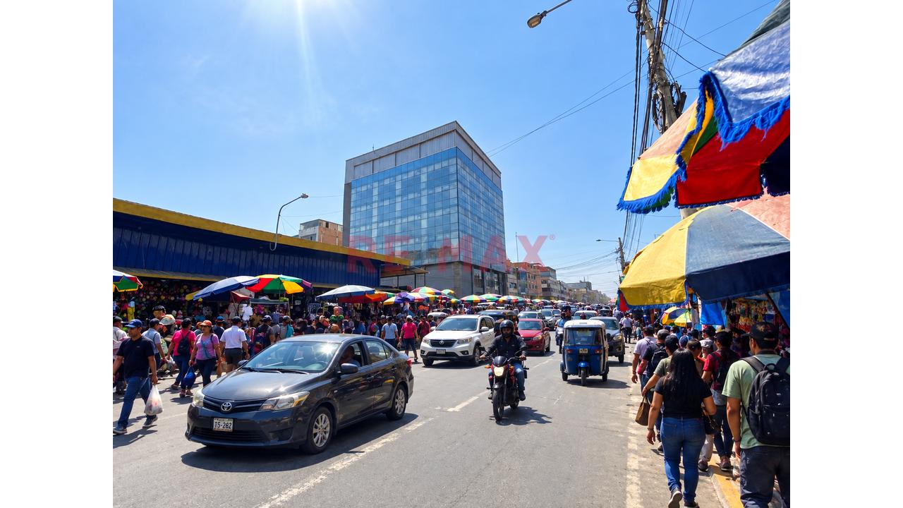 Alquilo Edificio Comercial De Estreno En Esquina (6 Pisos+Azotea ) – Área Techada : 3,078 M² En Av. Balta 1551 Con Manuel Pardo - 2