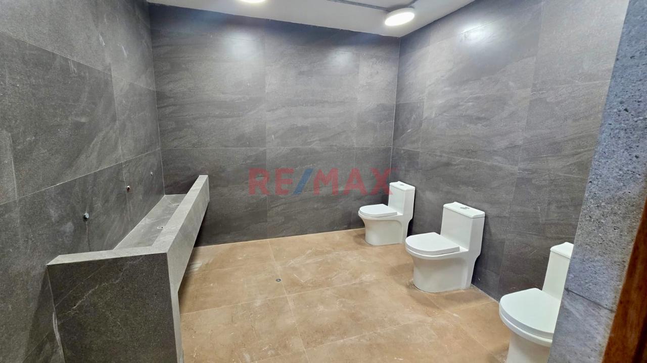 Alquilo Edificio Comercial De Estreno En Esquina (6 Pisos+Azotea ) – Área Techada : 3,078 M² En Av. Balta 1551 Con Manuel Pardo - 13