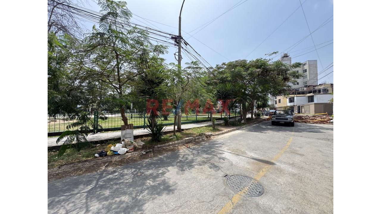 Se Alquila Primer Piso A Unos Pasos De Antúnez De Mayolo Los Olivos — foto 7