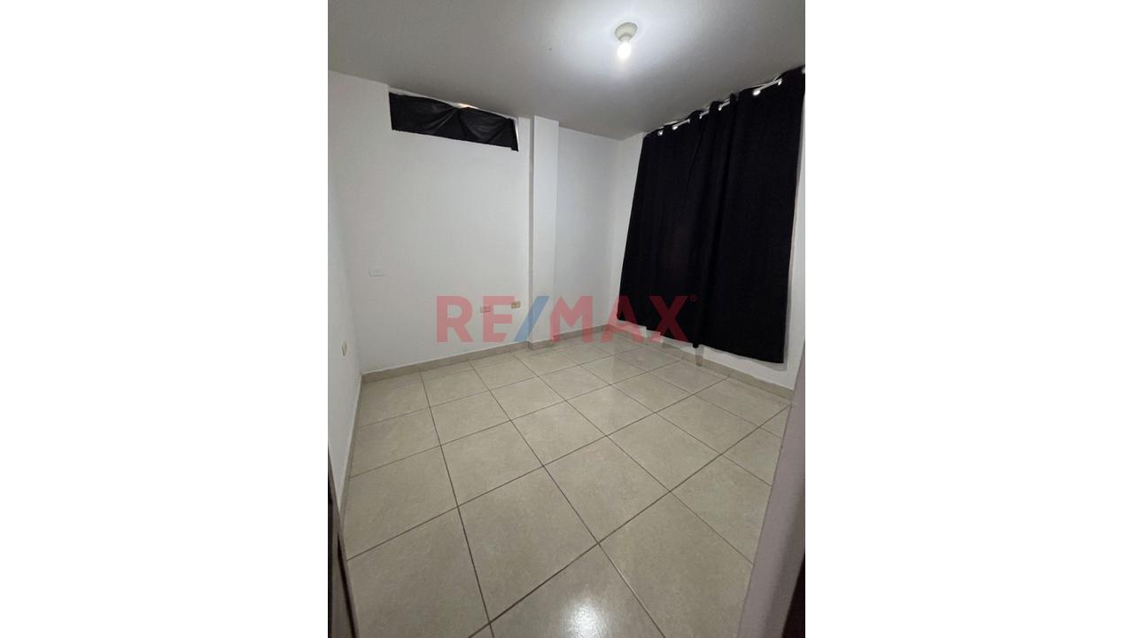 🏠 ¡Ocasión! Amplia Casa De 3 Pisos En Venta 🏠 - 14