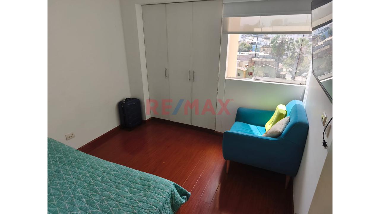 Vive En La Zona Mas Conectada De Miraflores!!!!!, Frente A La Via Expresa Y Pegado A Barranco, A Pocas Cuadras De La Utec Y Del Plaza Vea Del Cortijo, Con Cochera Y Deposito — foto 13