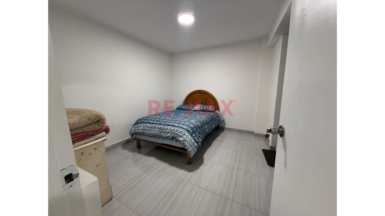 Casa En Venta En Comas +2 Departamentos + Azote - 12