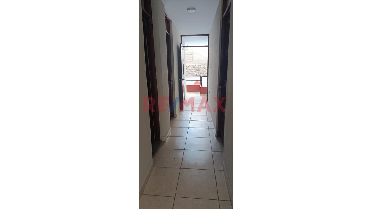 Alquiler Local Comercial 1Er Y 2Do Piso Urb Palao - Smp — foto 7