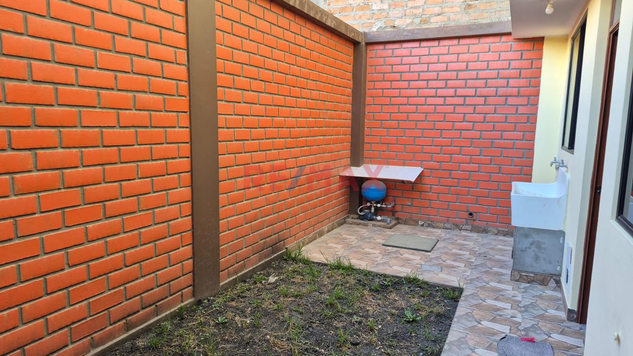 🏡✨ ¡Se Vende Casa Moderna Y Nueva En El Tambo! - 8