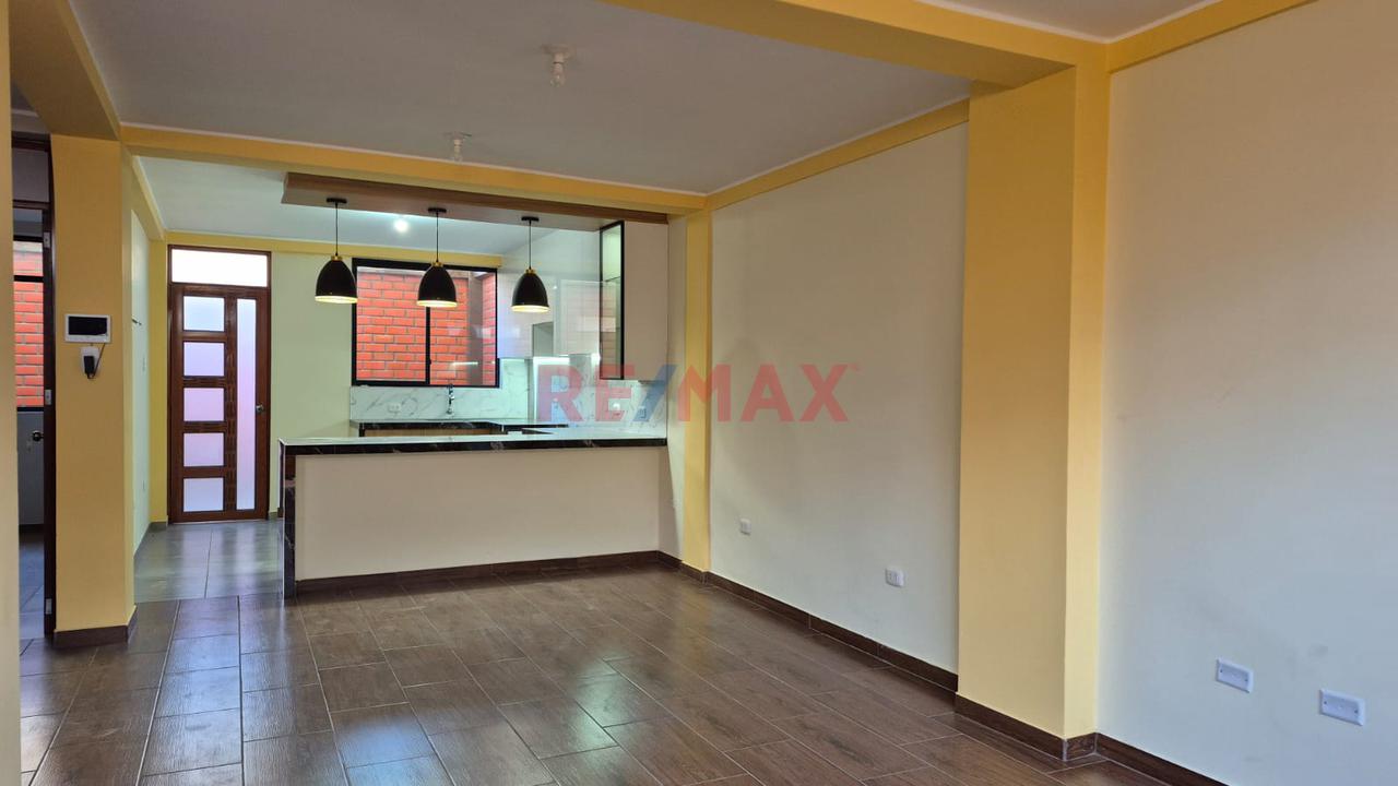 🏡✨ ¡Se Vende Casa Moderna Y Nueva En El Tambo! - 2