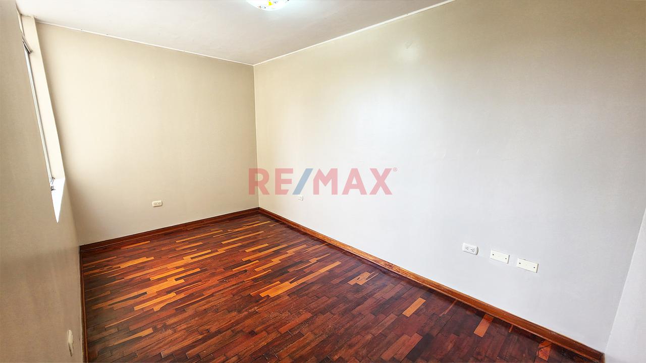 Departamento En Venta En San Miguel – 4.º Piso, Incluye Cochera. Frente A Ciclovía Y Áreas Verdes — foto 9