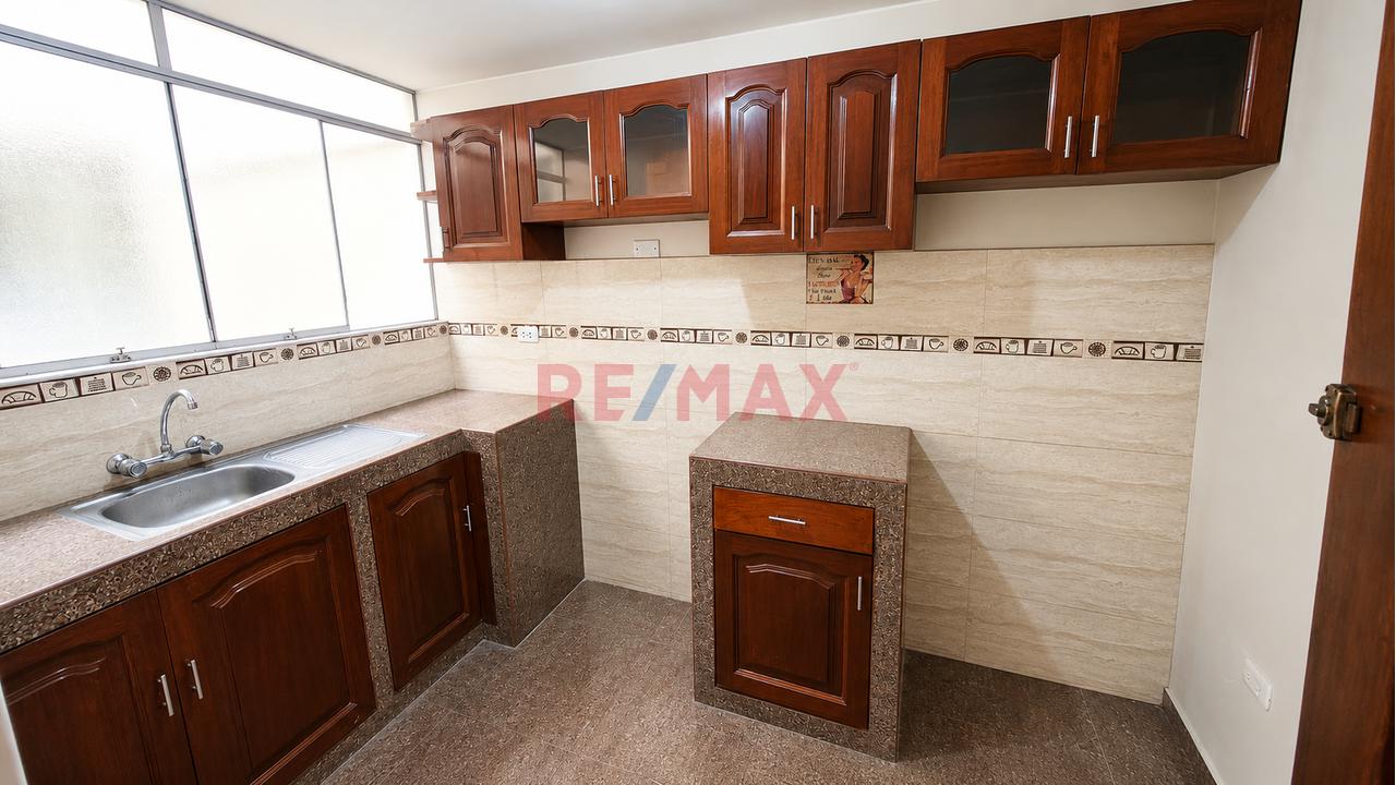 Departamento En Venta En San Miguel – 4.º Piso, Incluye Cochera. Frente A Ciclovía Y Áreas Verdes — foto 5