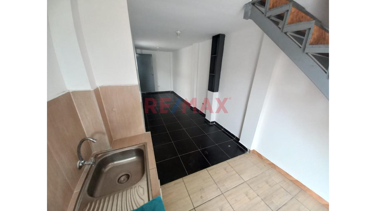 Alquiler De Mini Dúplex – Urb. Entel, San Juan De Miraflores! - 4