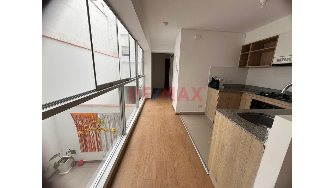 Departamento En Alquiler En San Miguel – Urb. Maranga — foto 2