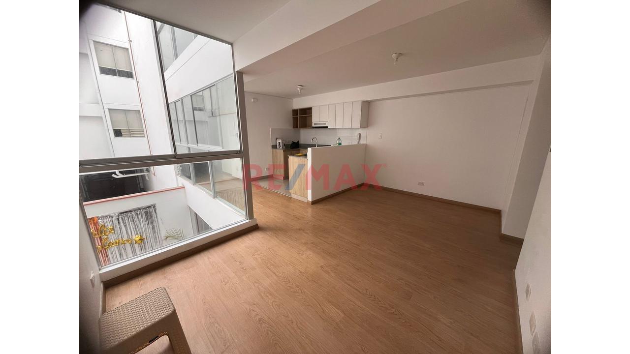 Departamento En Alquiler En San Miguel – Urb. Maranga — foto 10