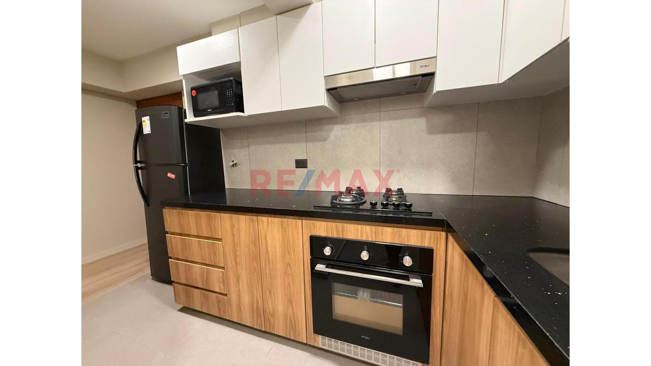 Departamento De Estreno 3 Habitaciones + Cochera | Cerca Al Malecon Grau