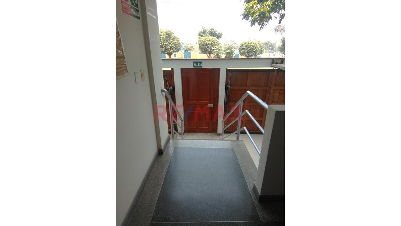Venta De Exclusiva Oficina En L Amolina - 8