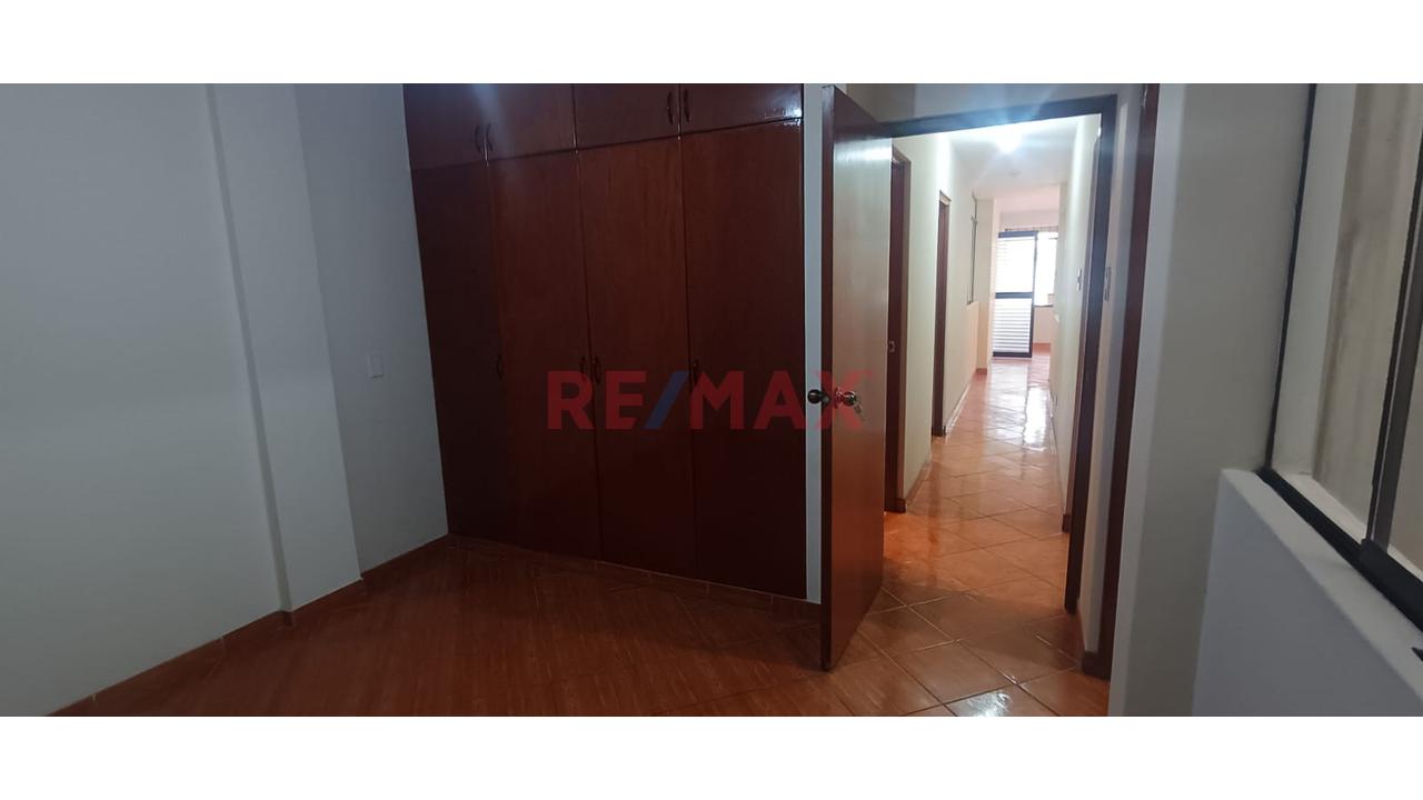Departamento De 78 M² En Los Olivos: Frente A Parque, 2.º Piso Y Ahorro Con Gas Natural — foto 11