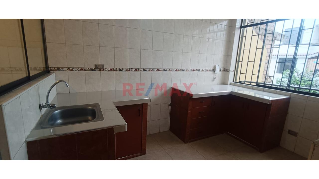 Departamento De 78 M² En Los Olivos: Frente A Parque, 2.º Piso Y Ahorro Con Gas Natural — foto 5