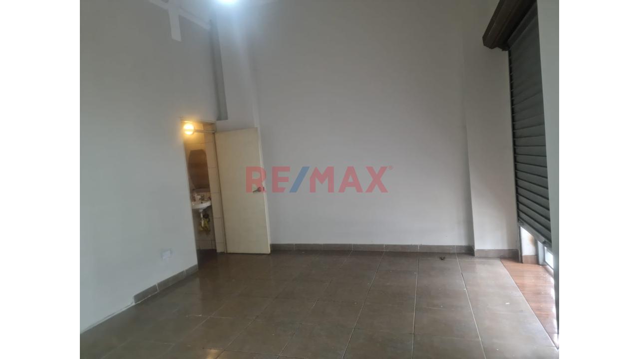 Local Comercial U Oficina En Alquiler Santa Beatriz, El Espacio Que Tu Negocio Necesita En Una Ubicacion Estrategica - 2