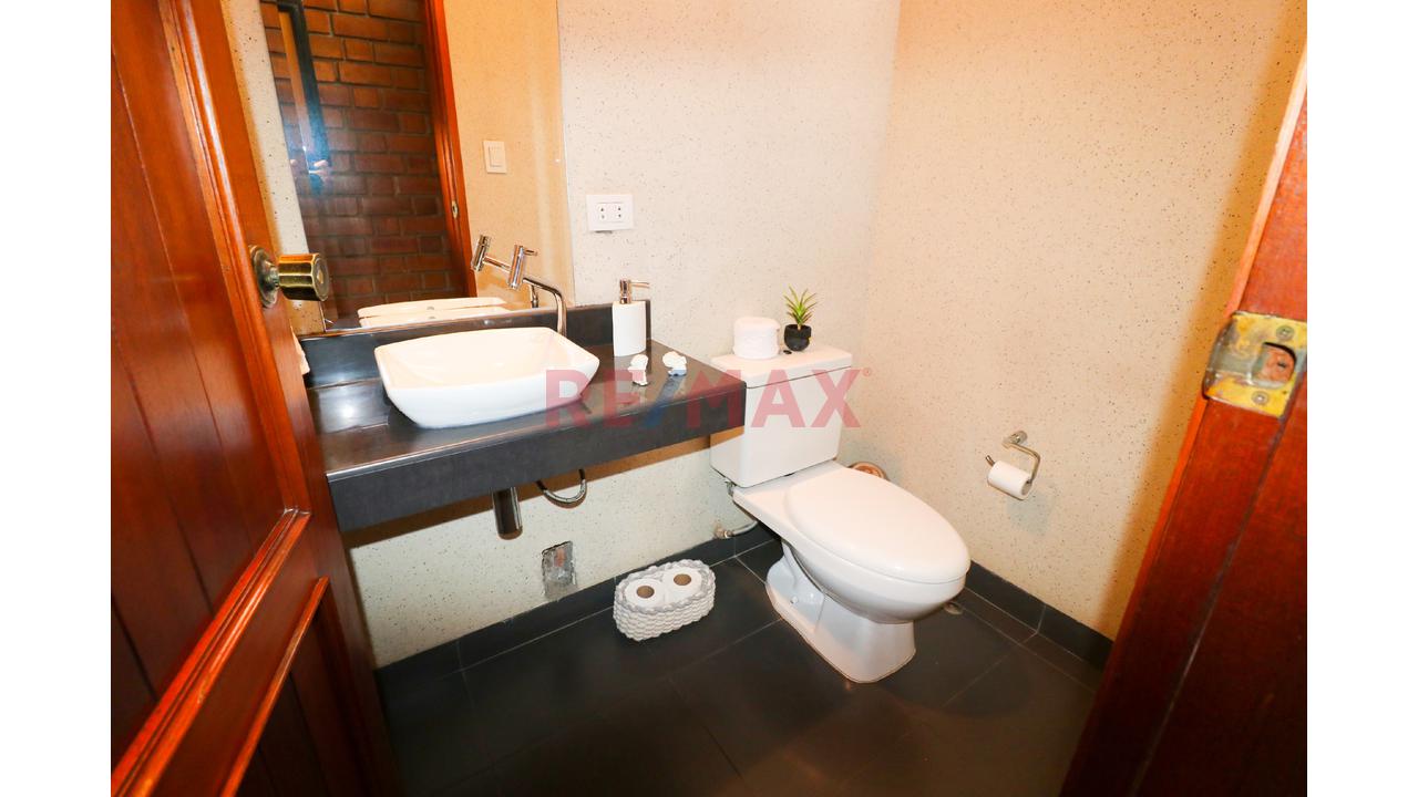 Hermosa Casa En Tambo De Monterrico - Surco - 17