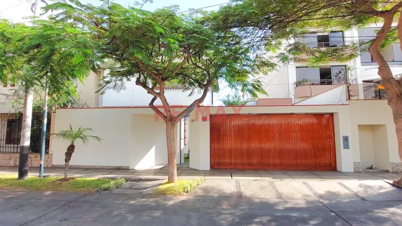 Hermosa Casa En Tambo De Monterrico - Surco - 1