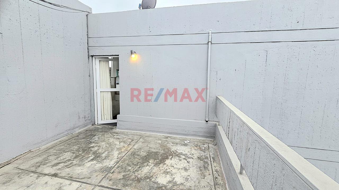 Venta Duplex 147.99M Remodelado En San Isidro, Rodeado De Parques Y Jardines! $159000 - 19