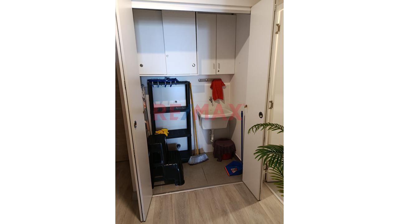 Venta De Hermoso Loft Amoblado En Av Javier Prado Sta Catalina — foto 6