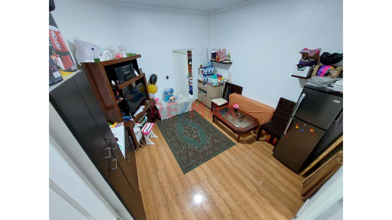 Casa En Venta 8  Dormitorios Miraflores - 9