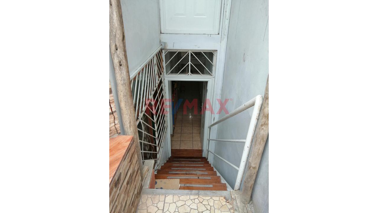 Casa En Venta 8  Dormitorios Miraflores - 15